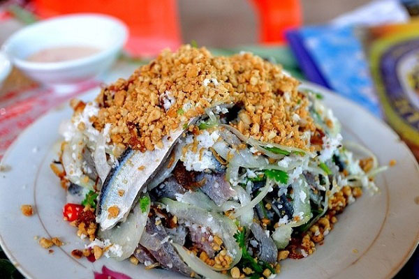 Gỏi cá trích