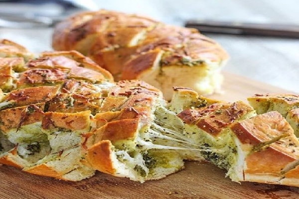 hình bánh mì cá hồi