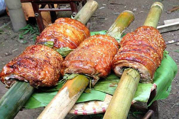 món lợn cắp nách