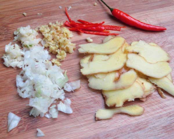 nguyên liệu nấu tôm rang muối tại nhà