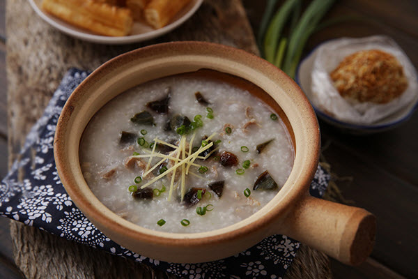cháo thịt bằm trứng bách thảo