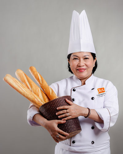 cô hồ thị việt mỹ