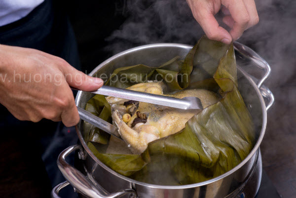 hấp gà bó xôi