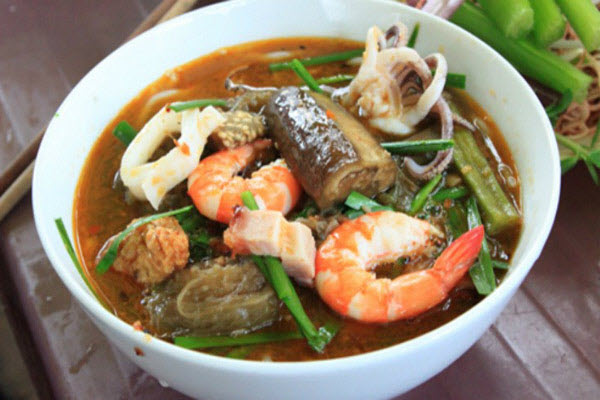 Hình bún mắm miền Tây