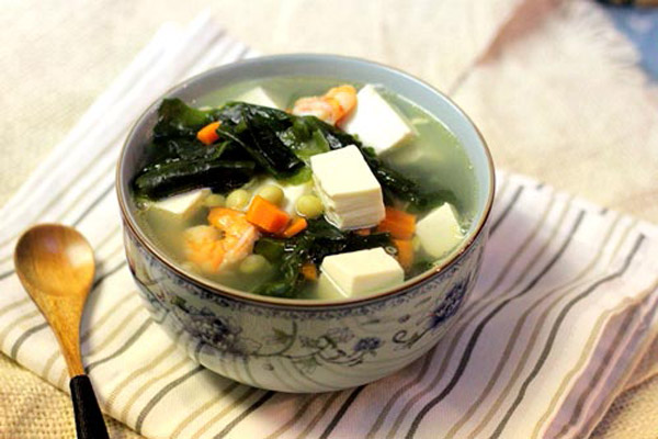 Canh rong biển rất dễ nấu và rất ngon (Ảnh: internet) Hình canh rong biển