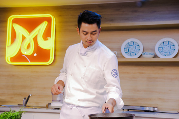 Hình Chef Đỗ Nguyễn Hoàng Long