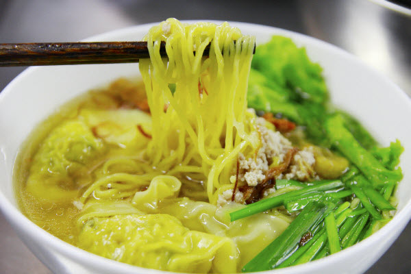 hình hủ tiếu mì nước