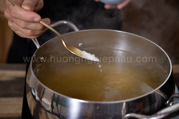 Hình nồi nước