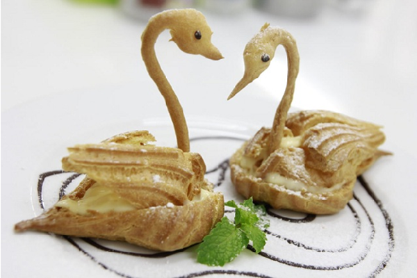 hình bánh su kem