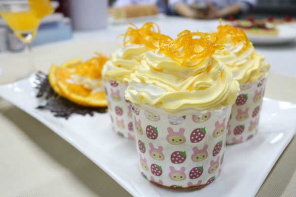 làm bánh cupcake tại nhà
