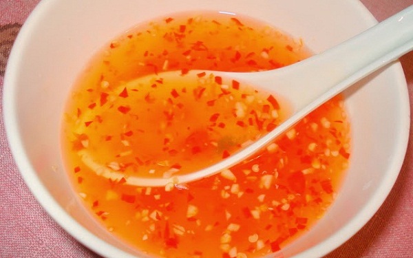 làm nước chấm gỏi gà