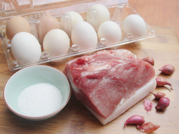 cách nấu thịt kho trứng cút