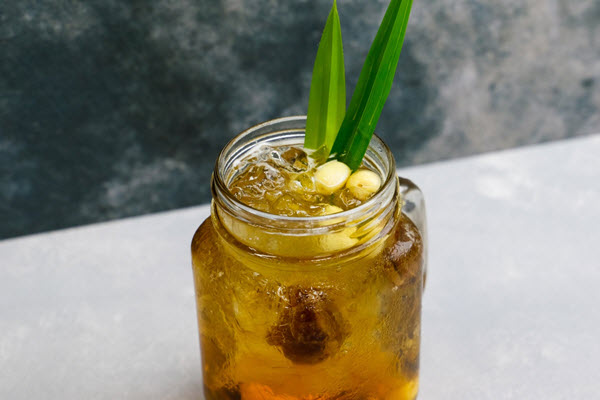 Nước sen nhãn nhục Nước sen nhãn nhục