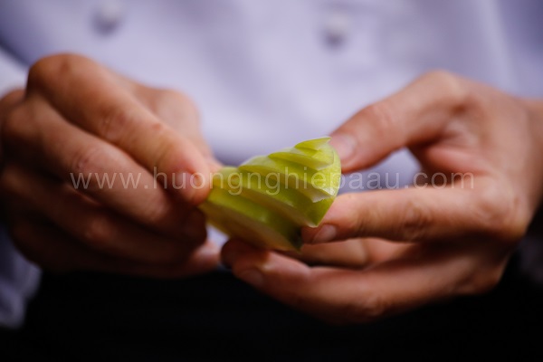 tạo hình táo độc đáo