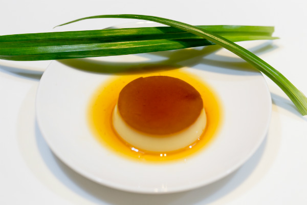 Hình đĩa bánh flan
