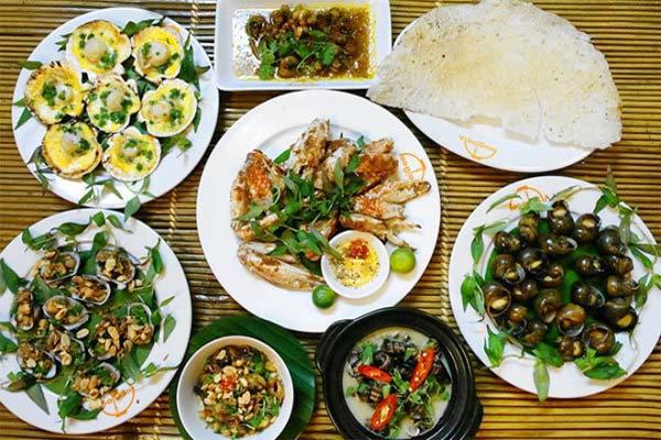 Hình người bệnh gout nên tránh hải sản